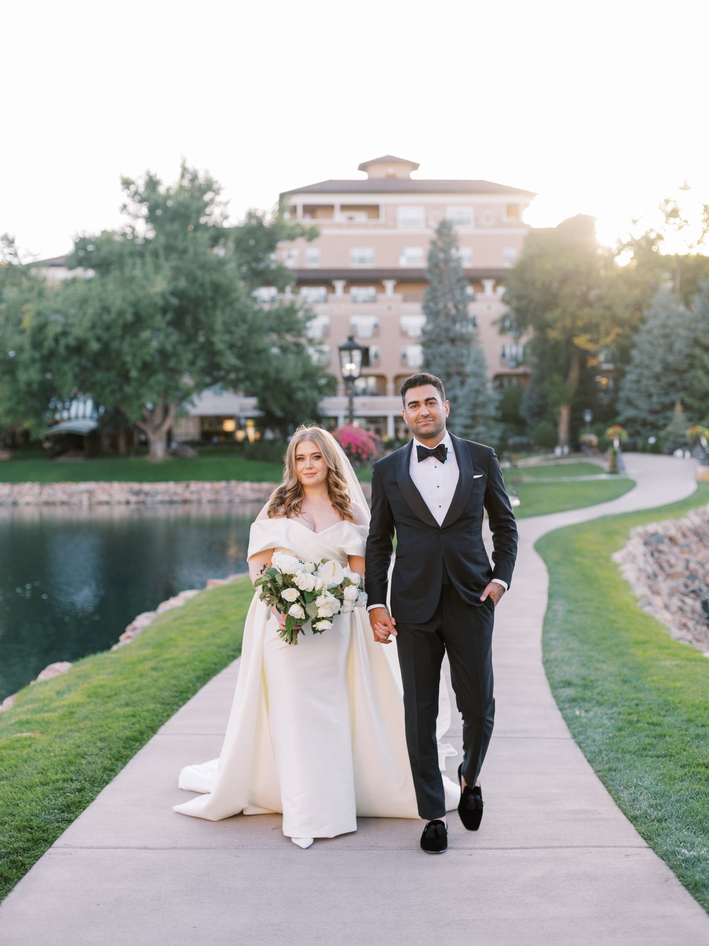 Mid-Sized Weddings (Planning for 90-120 Guests)