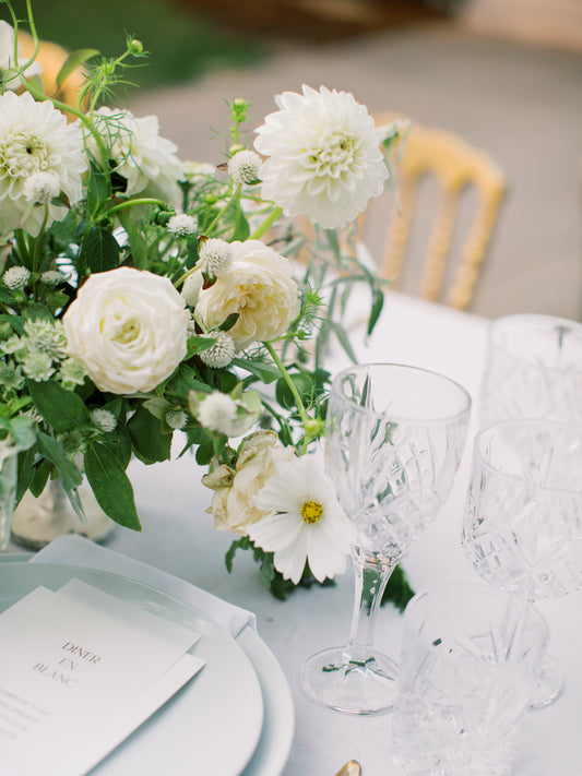 How to Choose a Wedding Florist